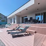 Vila Senorita Pula